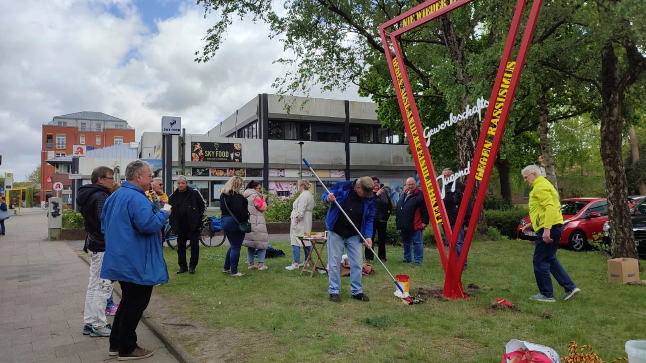 Restauration des Jugenddenkmals