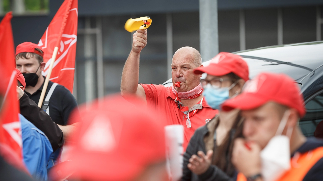 Kfz-Tarifbewegung 2021 Feuerbach (BaWü)