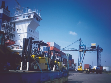 Gelder für den Neubau des Forschungseisbrechers Polarstern II jetzt freigeben!