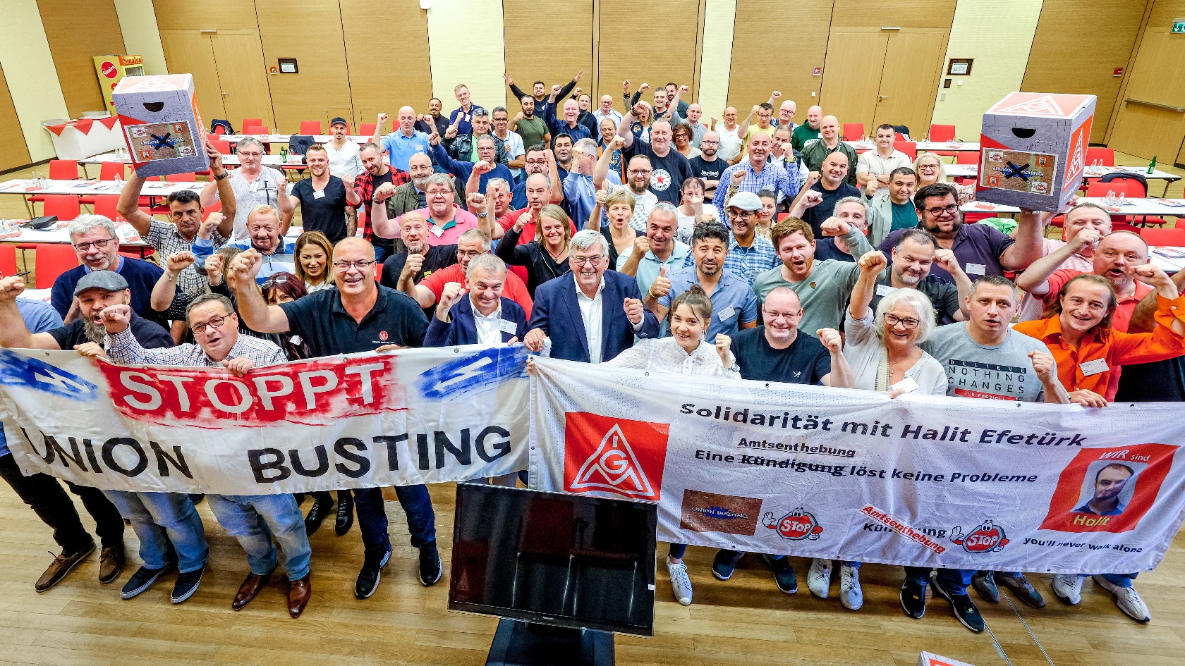 Soli-Aktion der IG Metall für Halit Efetürk