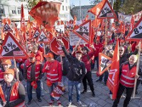 Erfolgreiche Warnstreiks der IG Metall Weser-Elbe
